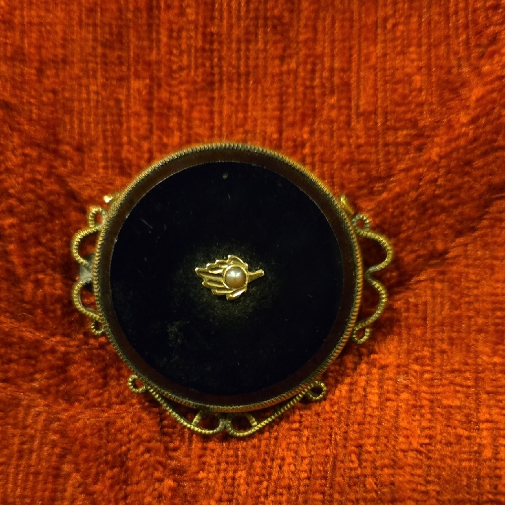 Antique Mourning Brooch